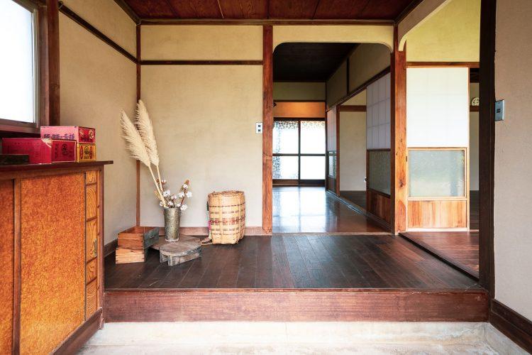 幅2.4mの広々とした玄関