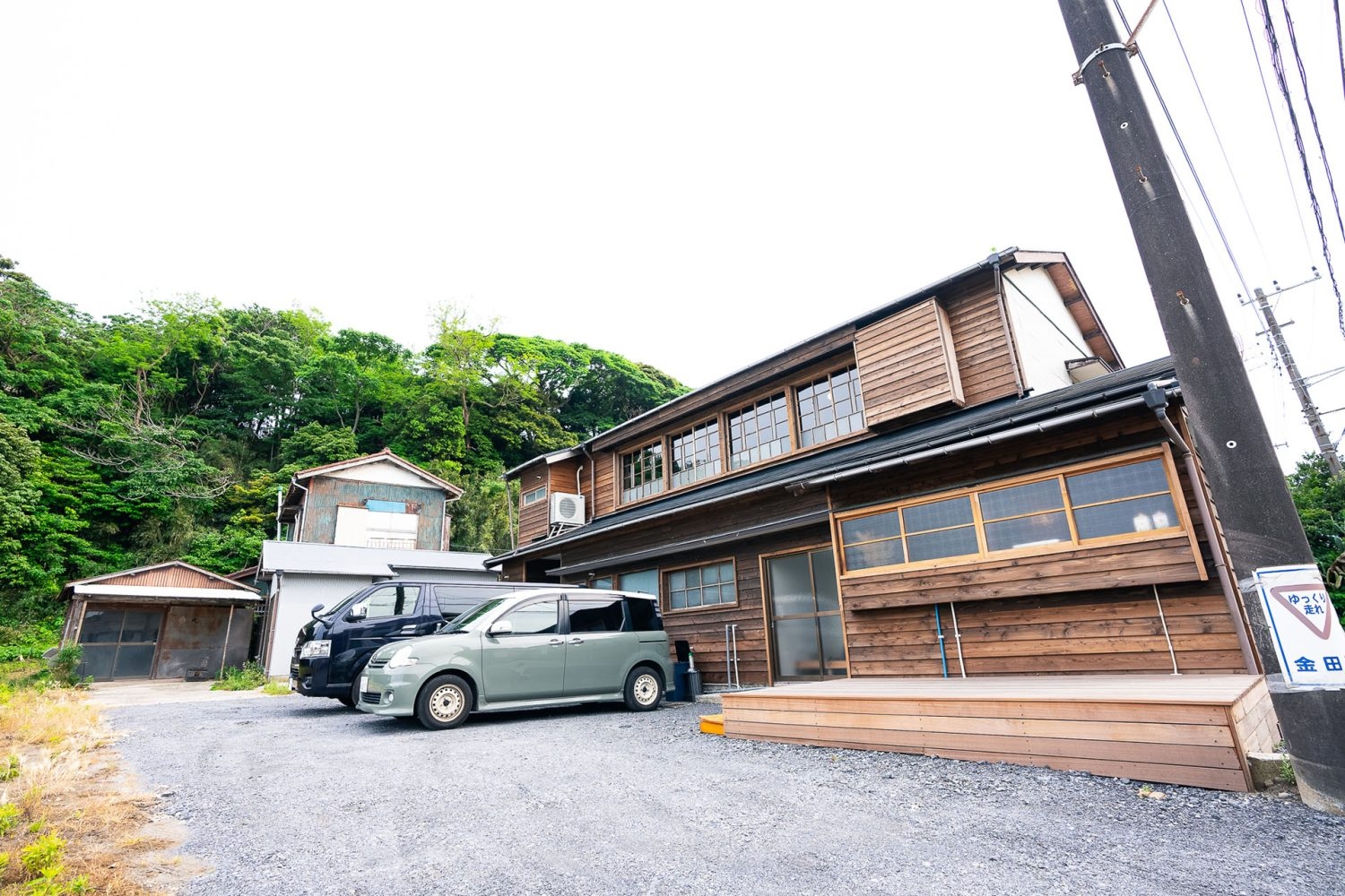 スタジオ海側 駐車スペース