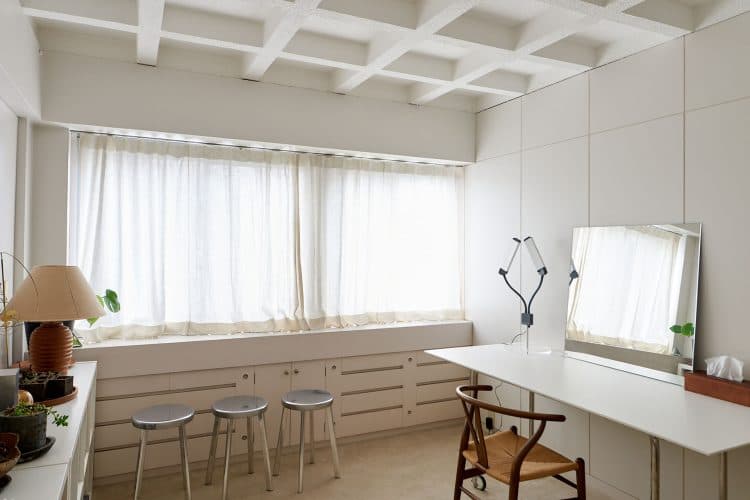 MAKE ROOM