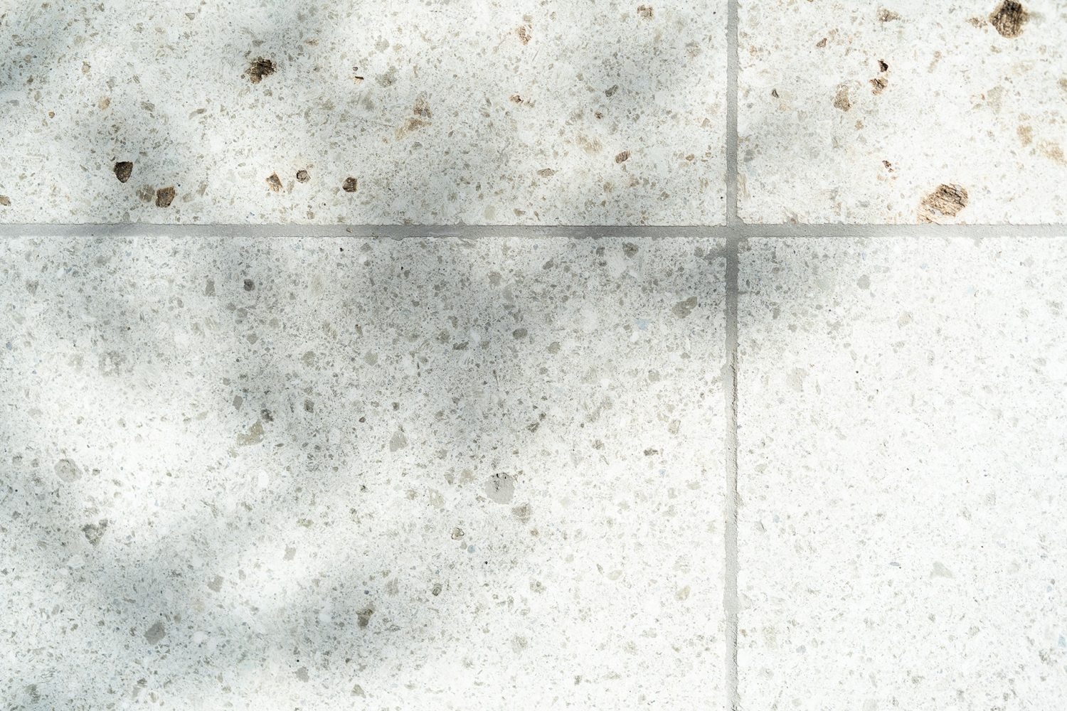 landscape / 床面の質感を活かした商品撮影なども