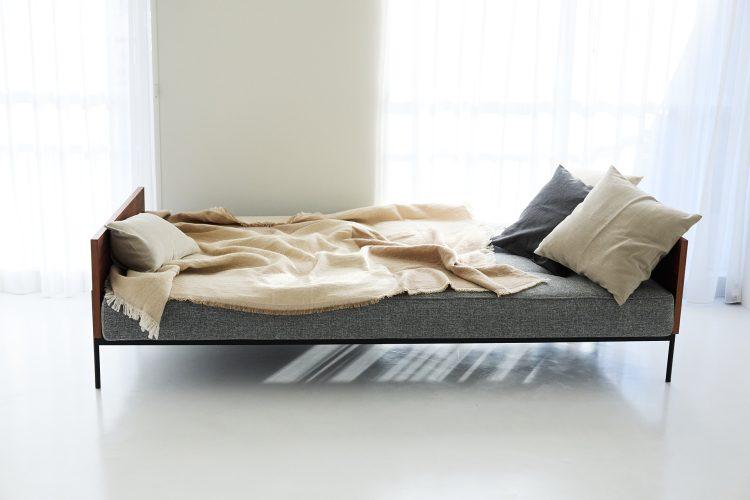 6F 移動可能なソファベッド