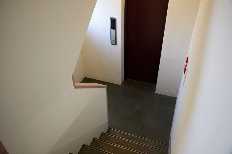 共用部:エレベーター前