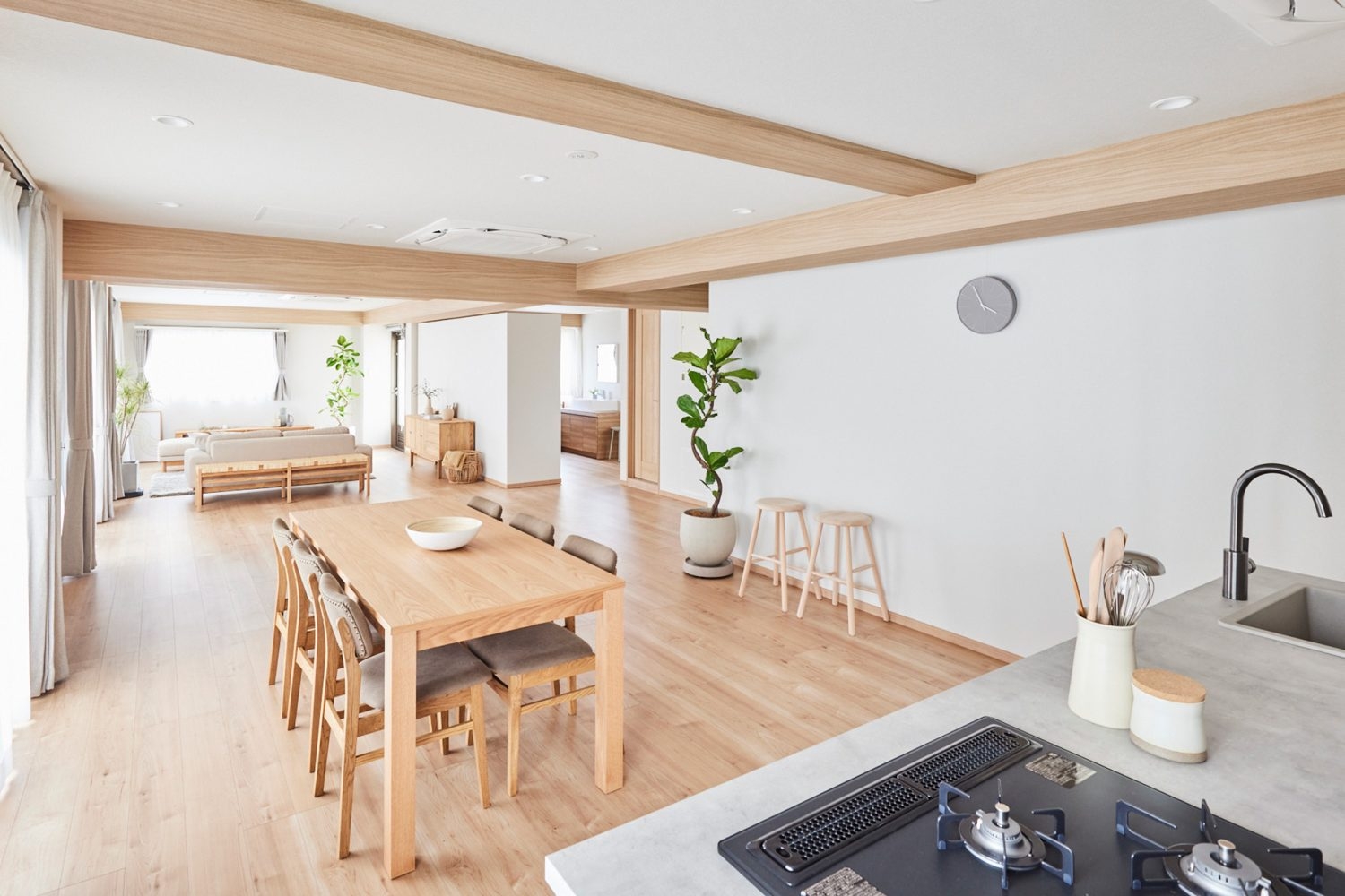 奥行きのある空間 / 北東側から