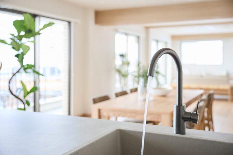 可動式キッチンは水出し撮影可能