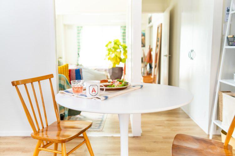 角部屋のため終日明るいダイニング