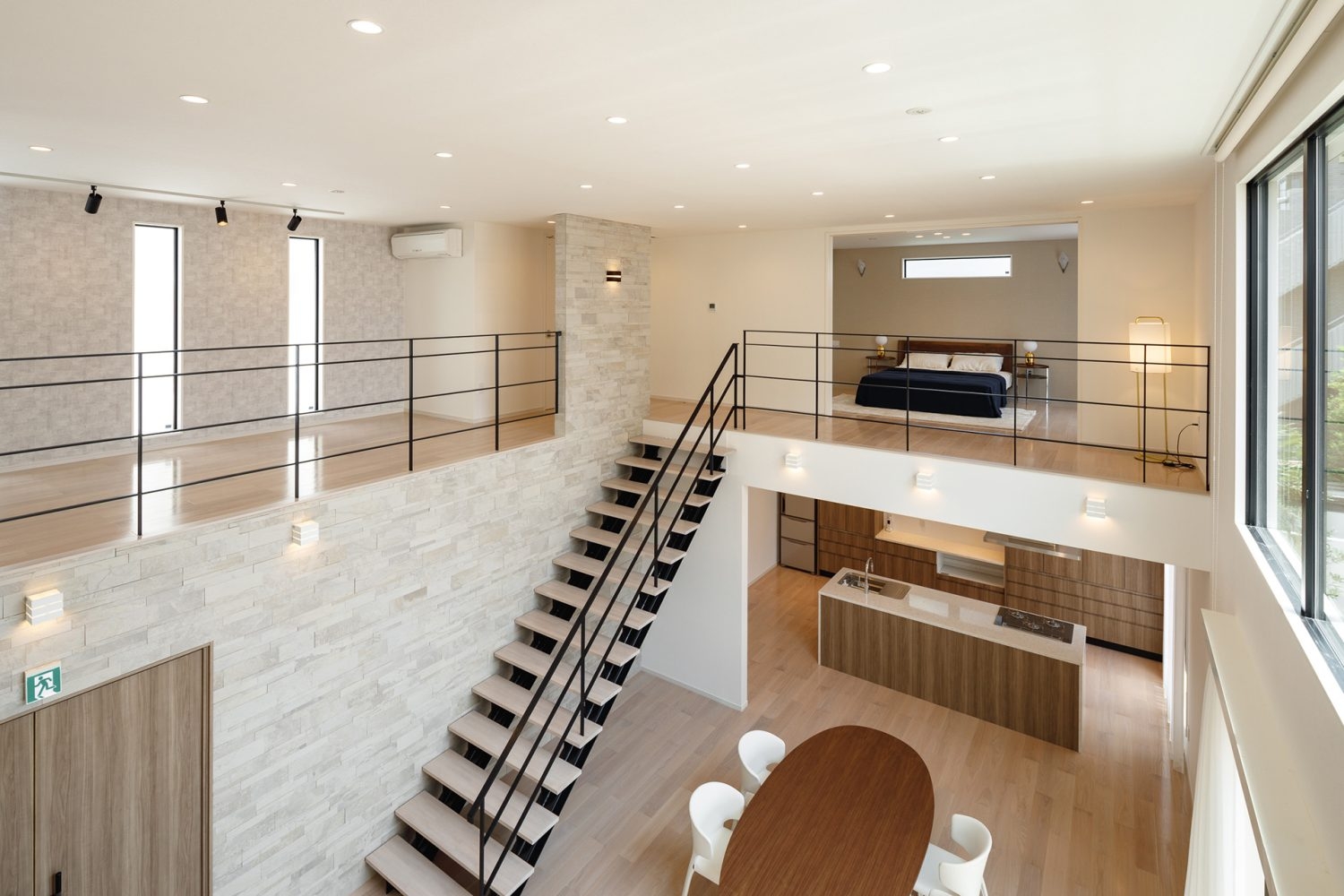 2Fからの俯瞰 / ダイニング