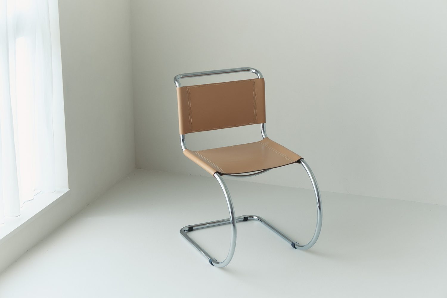 無料貸し出しチェア1 / 要事前予約