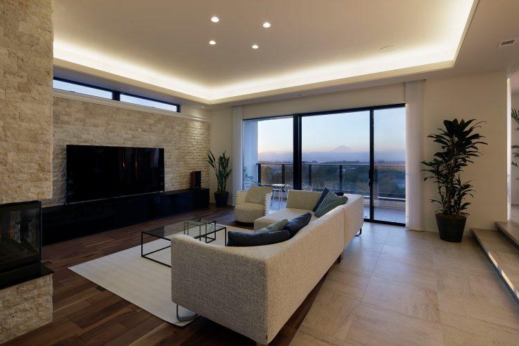 2F 富士山を眺望できるリビング