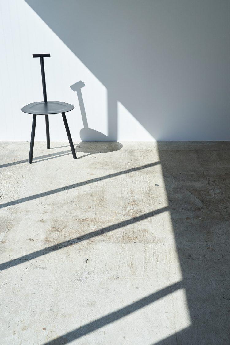 4F 直射での撮影も可能な白壁