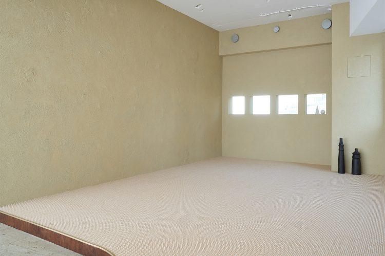4F 左官壁 / 充分なスペースがあります