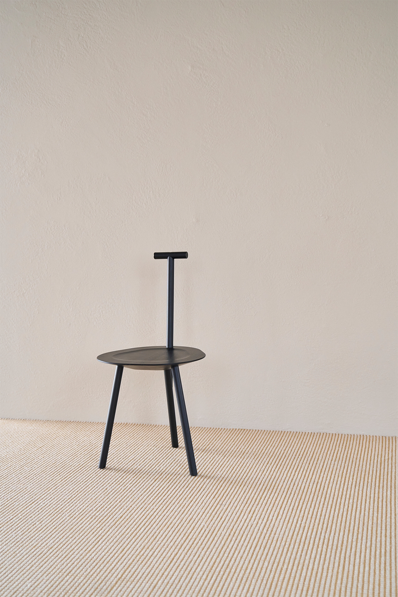 4F 左官壁とこだわりのオリジナルカーペット