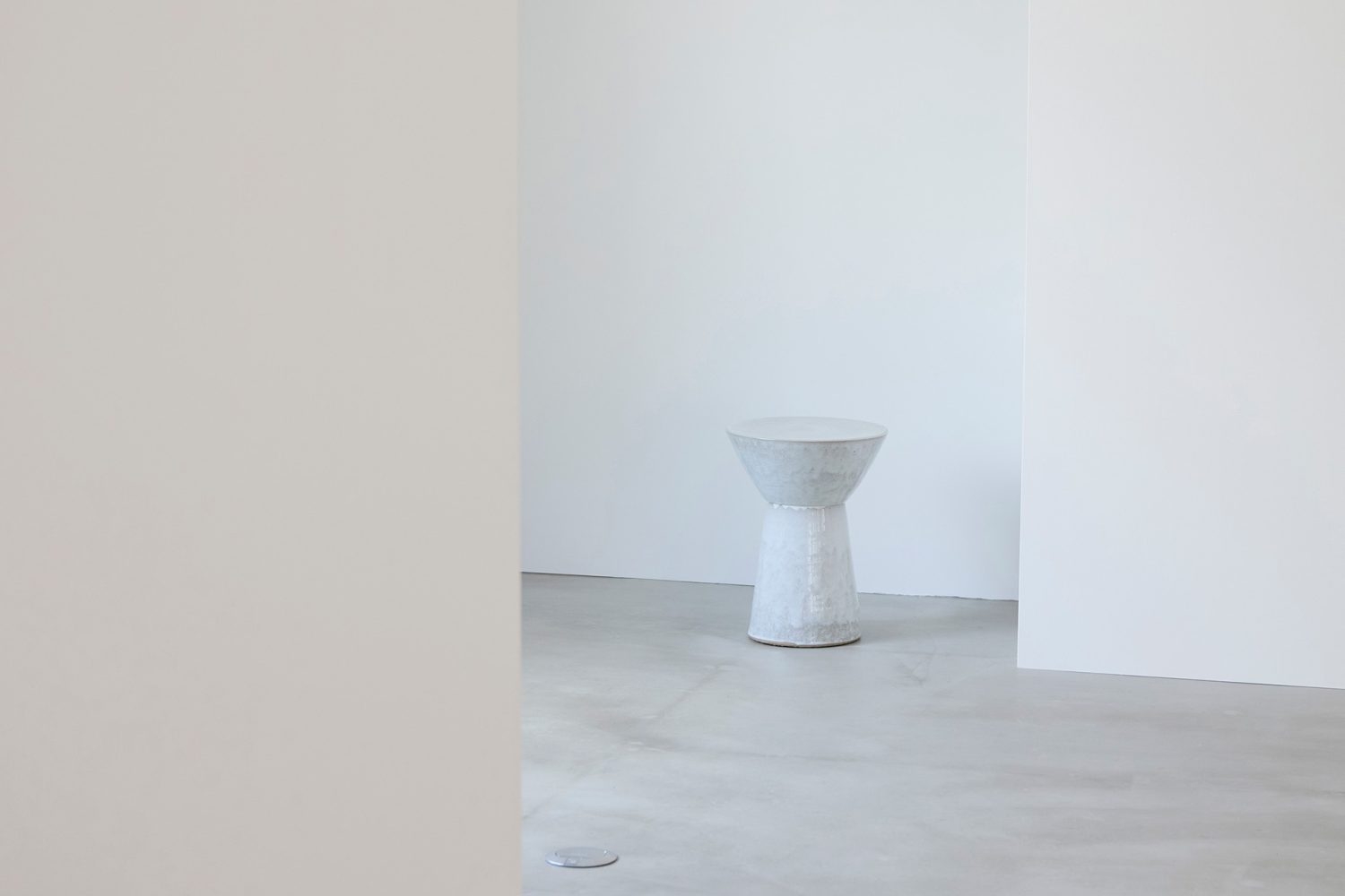 可動壁で奥行き感を演出