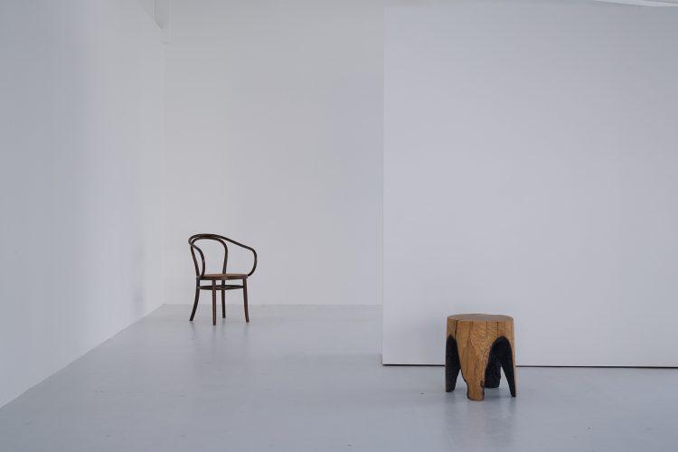 可動壁やプロップを組み合わせて