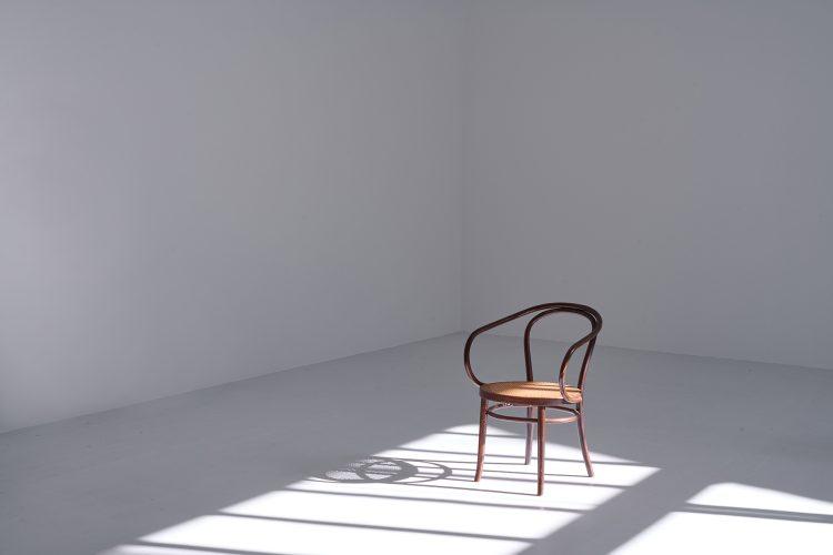 曲げ木とラタン座面のヴィンテージチェア