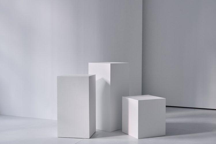 バリエーションのあるディスプレイ台