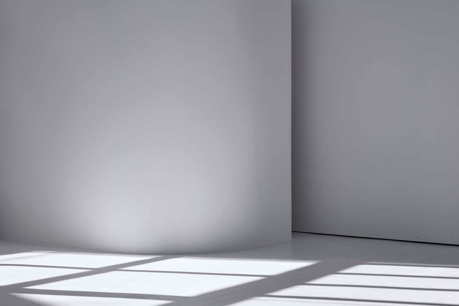 昼下がりに入る光