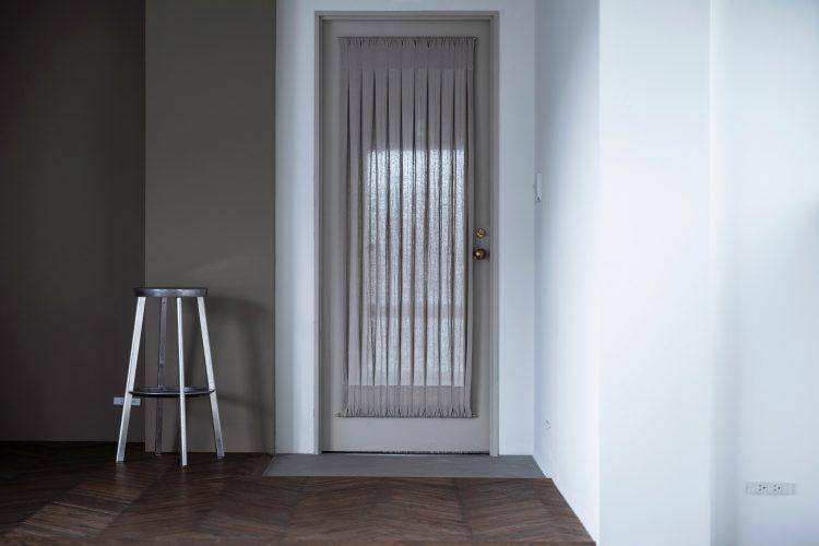 EVホール横に位置するエントランス