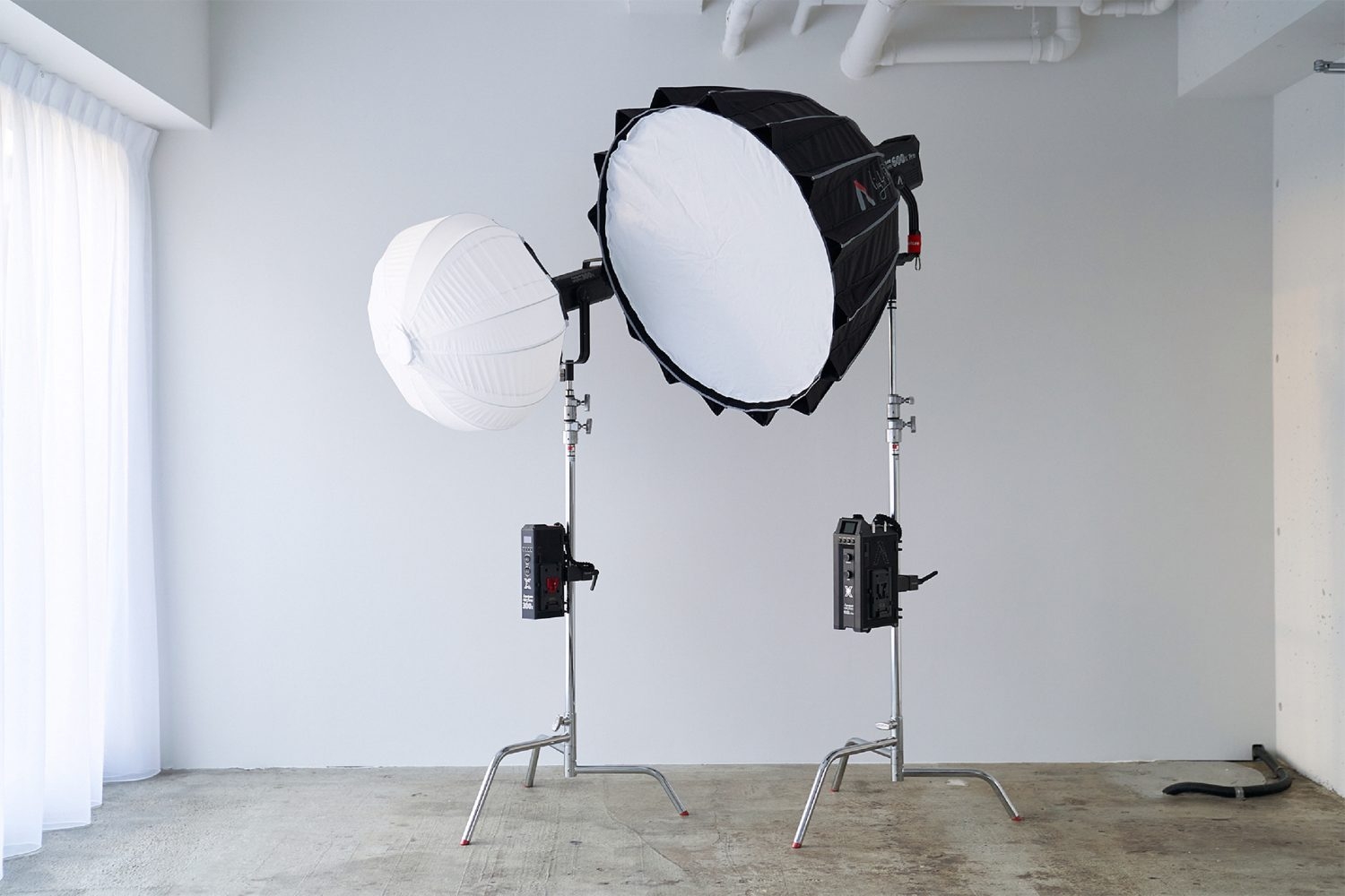 オプション:Aputure 600x / Aputure 300x