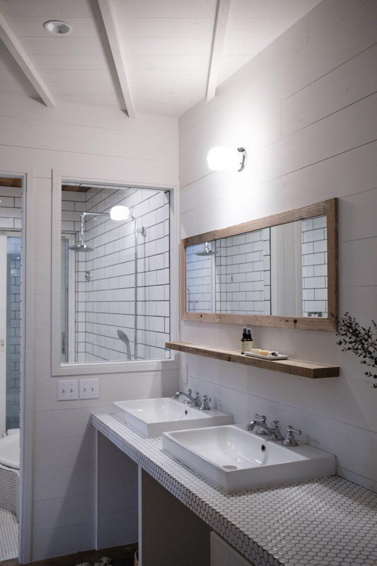 1F ハニカムタイルの洗面