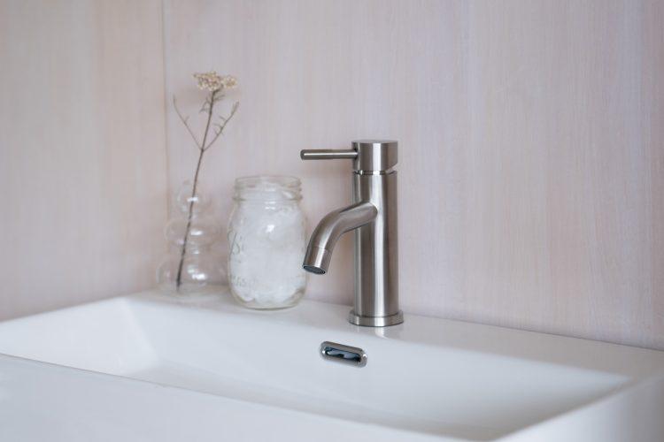 2F 洗面台のバリエーション撮影が可能(水は出ません)