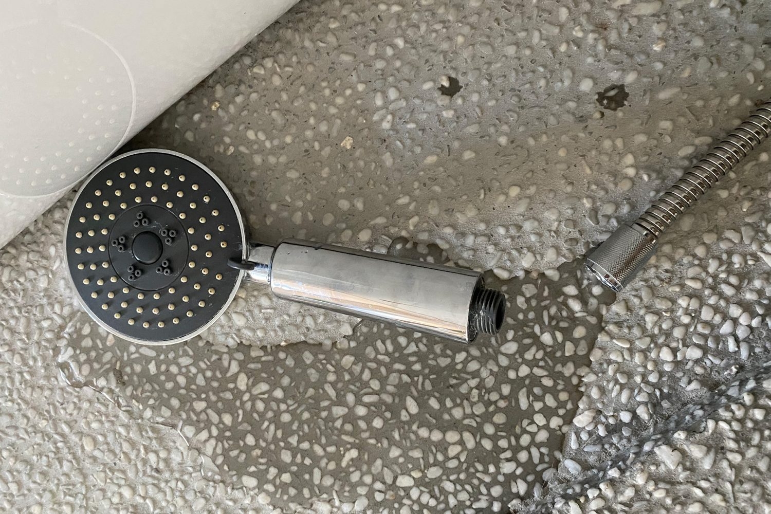 2F シャワーヘッド取り替え可能