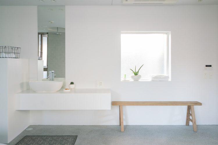 2F 清潔感のある洗面台