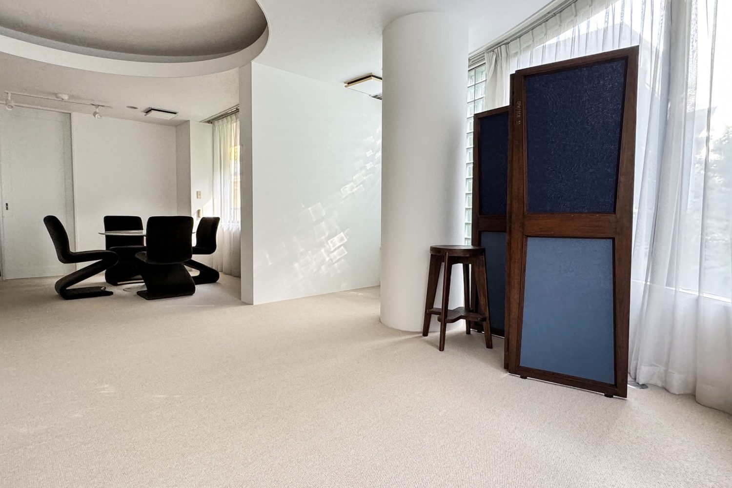 ガラスブロックが作り出すアートな光