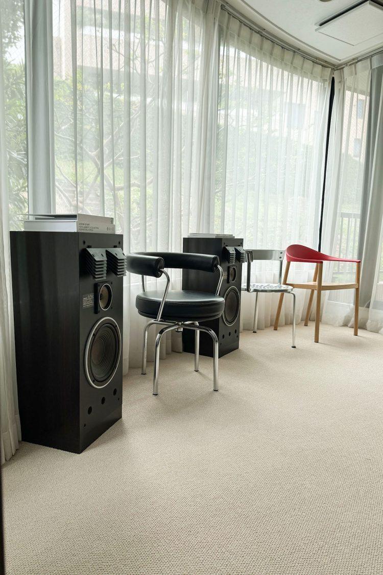 窓際のやわらかい光