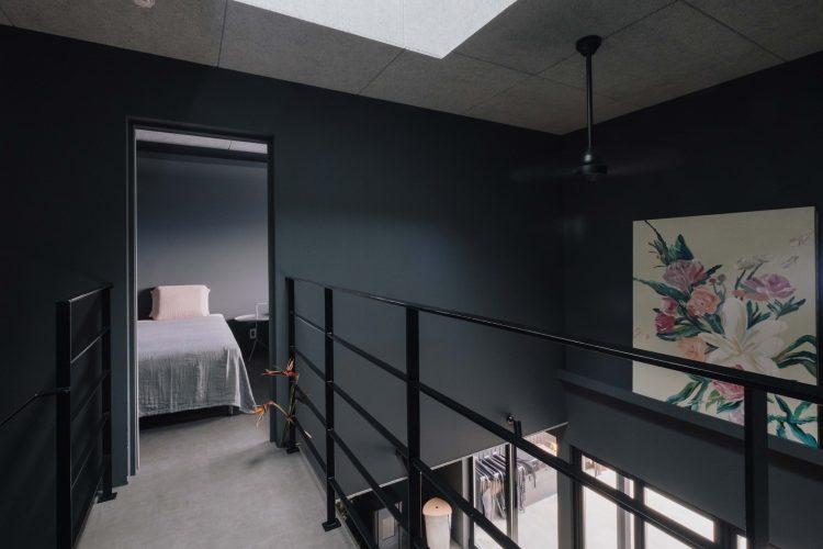 2F 吹き抜け / 寝室B側から寝室A側