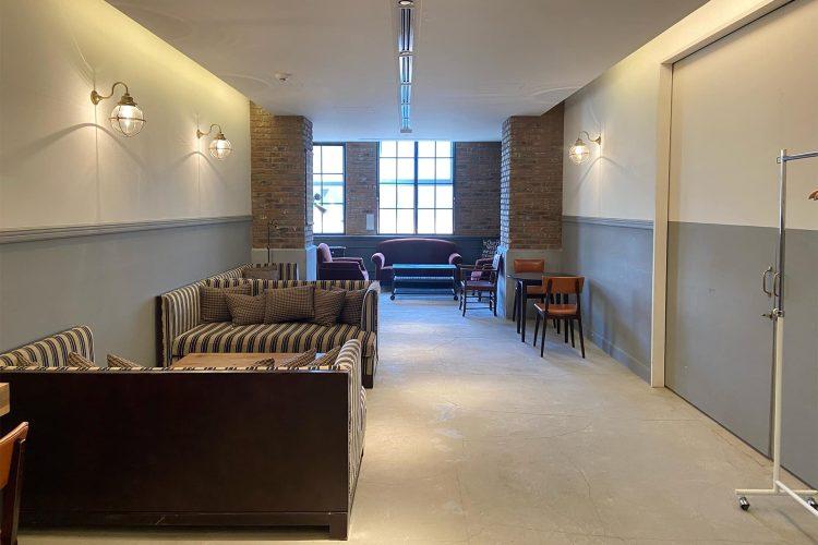 オプション:控室(ROOM2)