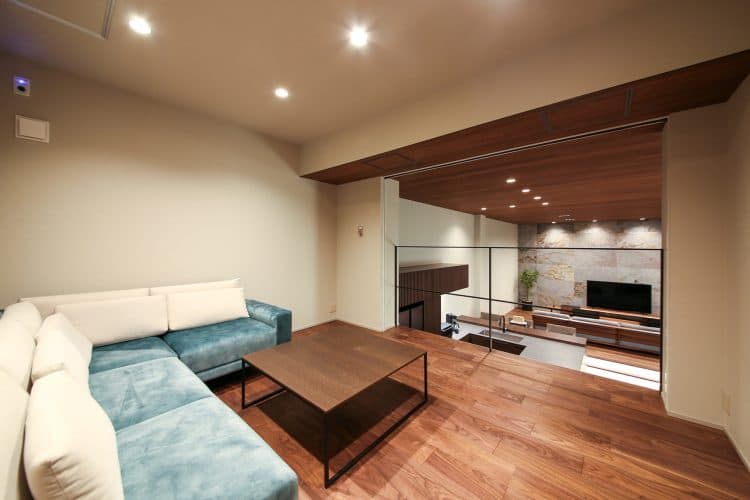 2F ホール