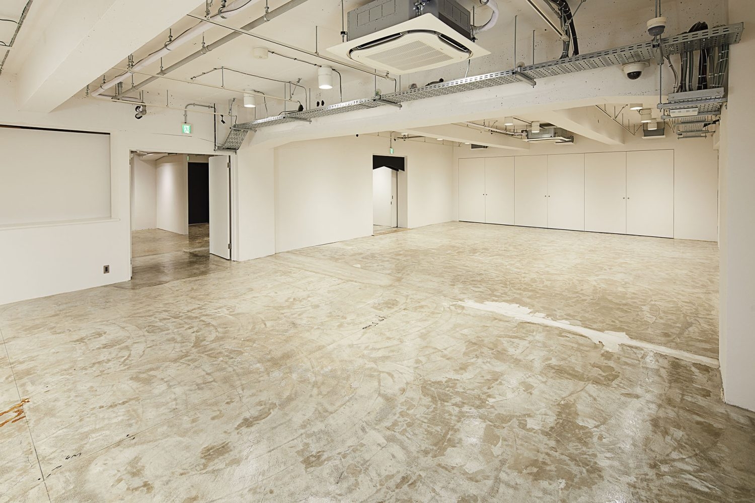 会場のメイン出入口