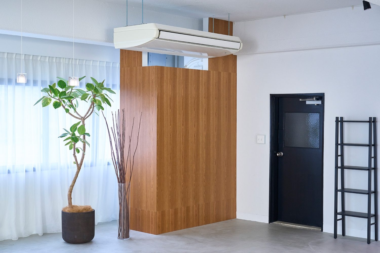 ウッド調のアクセントウォール