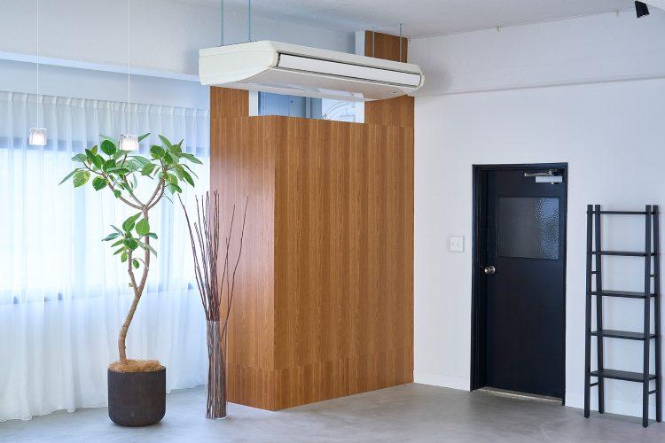 ウッド調のアクセントウォール