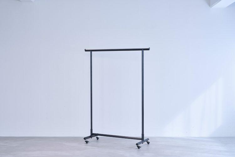 ハンガーラックは3本貸し出し可能