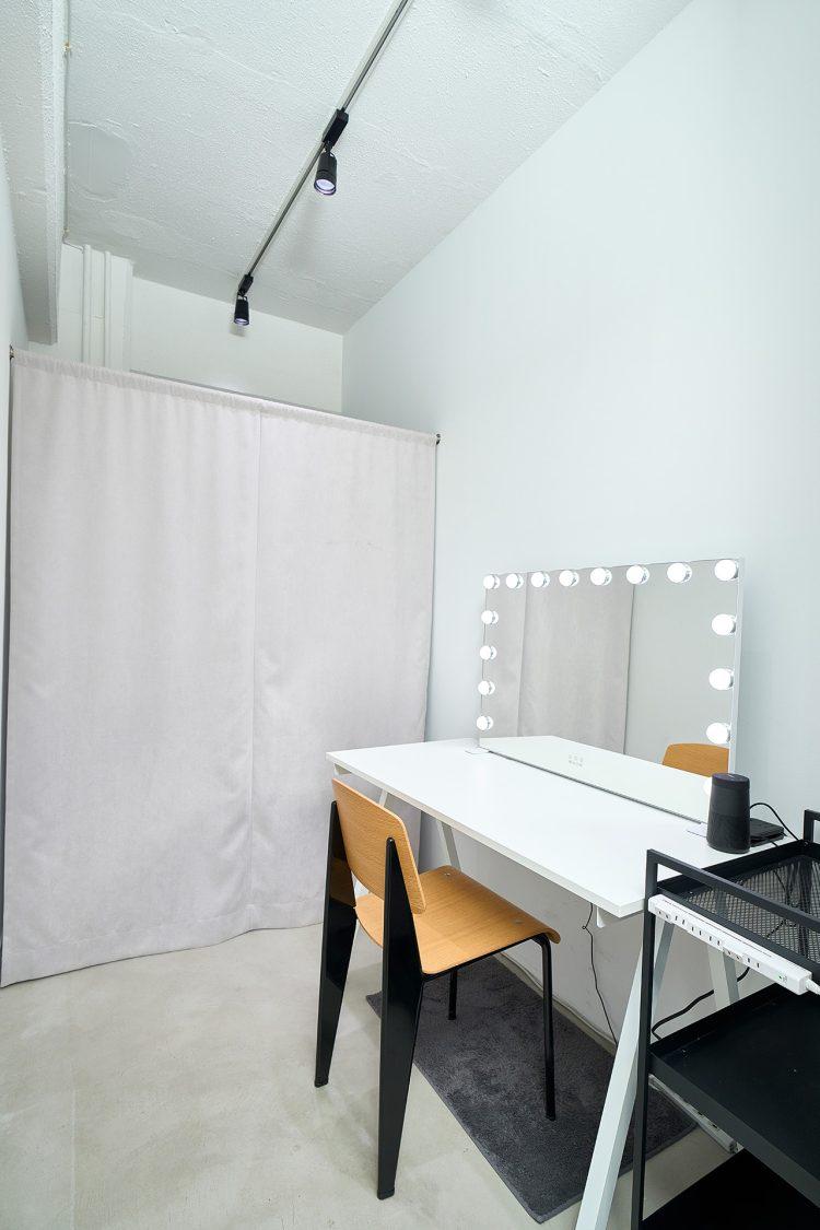 フロア内のメイクスペース