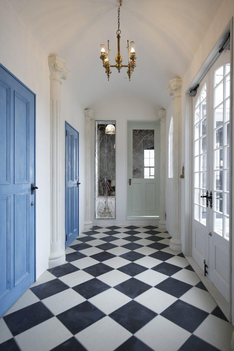 メイクルーム前廊下