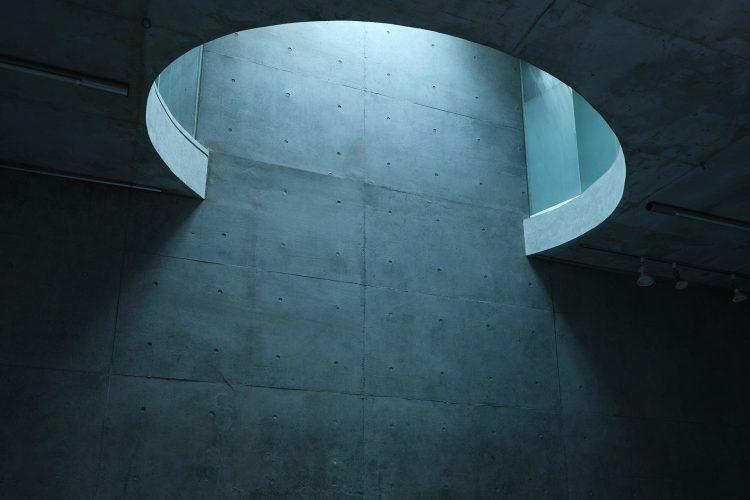 1F 象徴的な吹き抜け