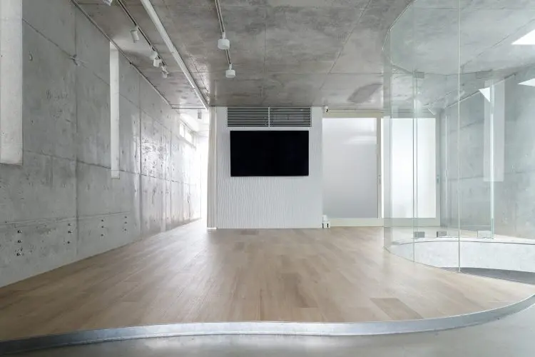 2F マルチスペースはフローリング