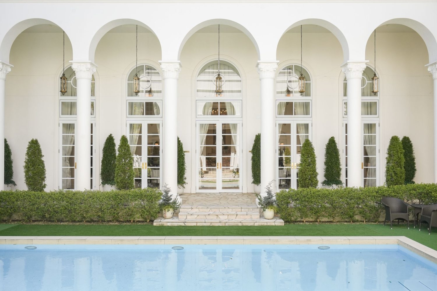 プール(ヴィクトリアハウス)