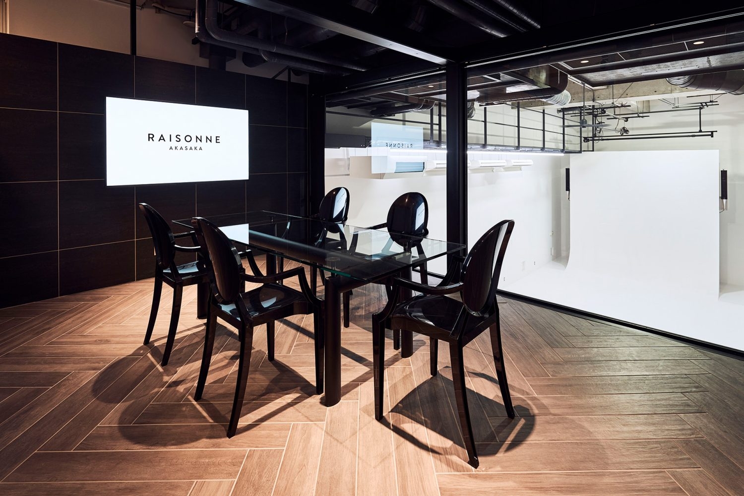 オプション:B1F ミーティングルーム