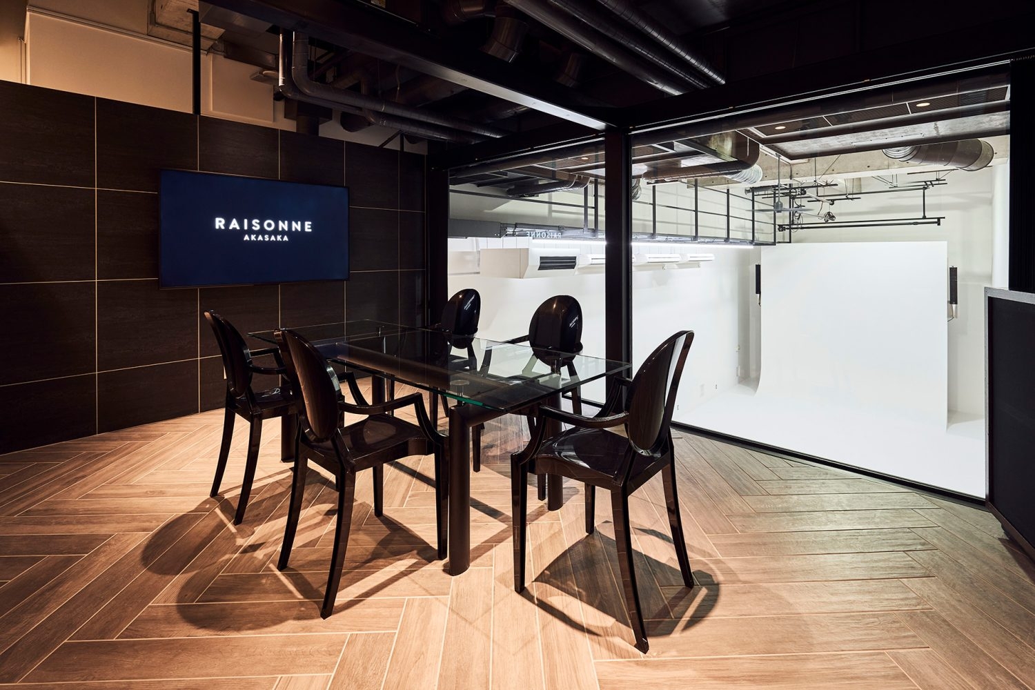 オプション:B1F ミーティングルーム