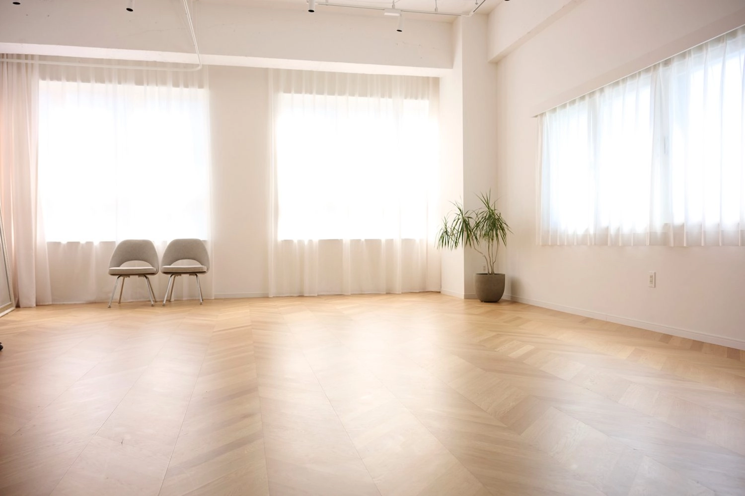 カーテンを閉めた状態