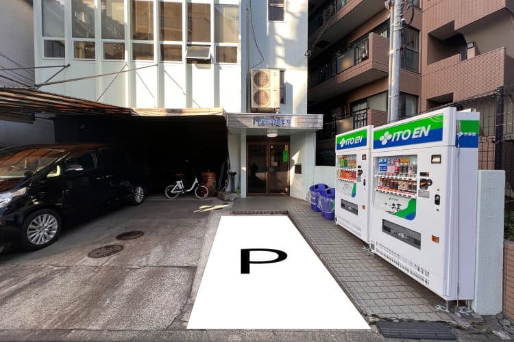 駐車場 1台