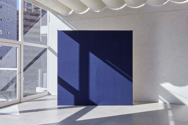 無料フェルトパネル(2.4m角 全16色)