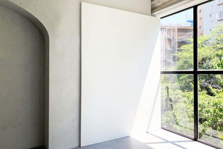 白壁設置可(約240cm角)