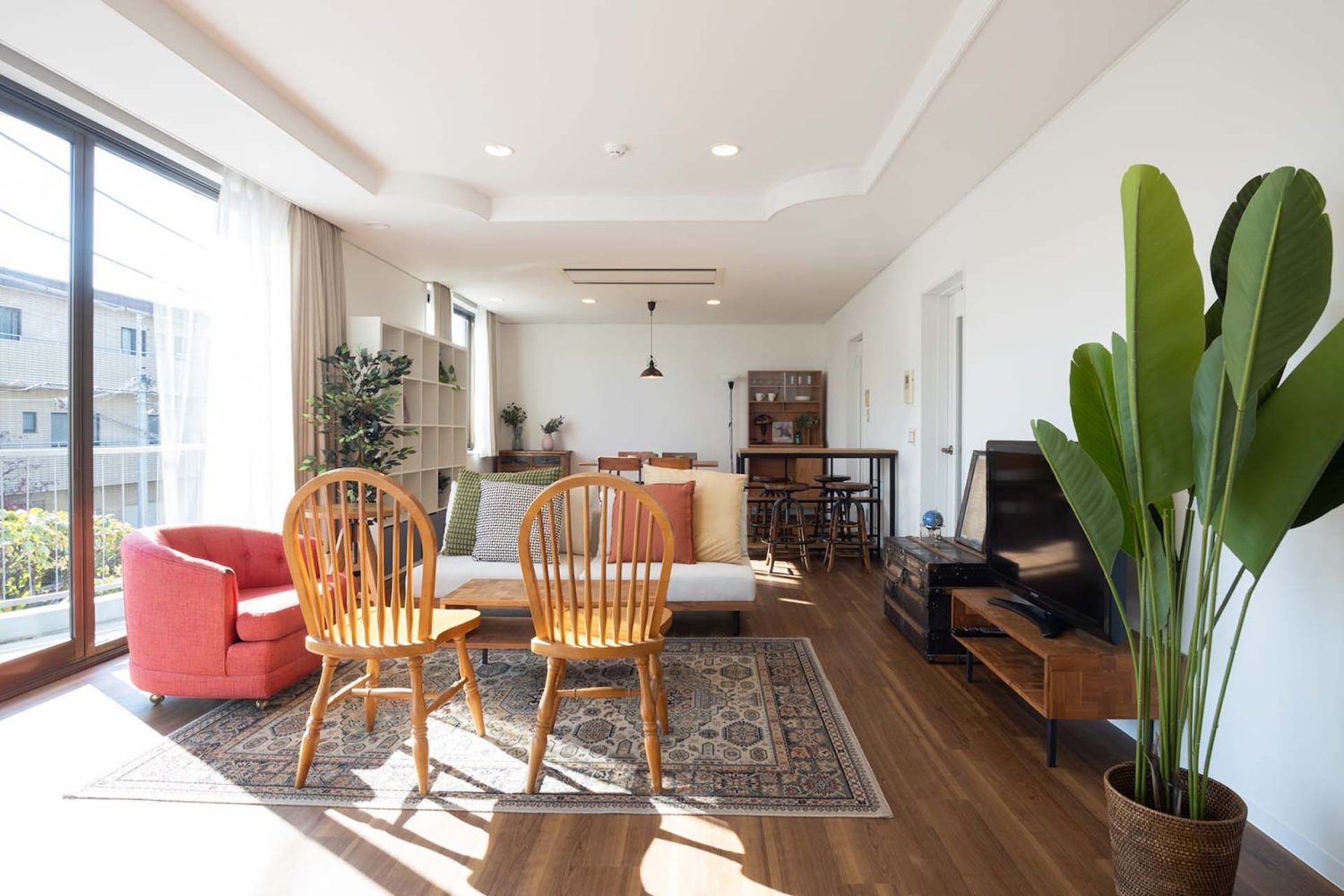 リビングダイニングは南に面して