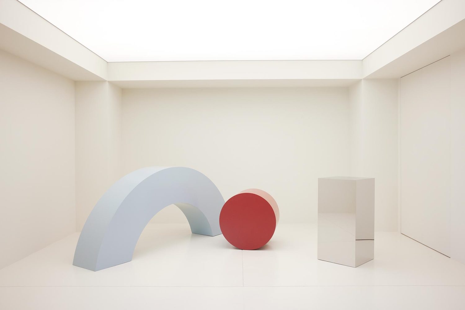 時間・天候に左右されず撮影可能