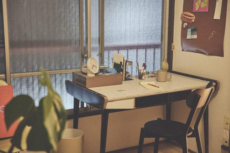 すりガラス映える夜