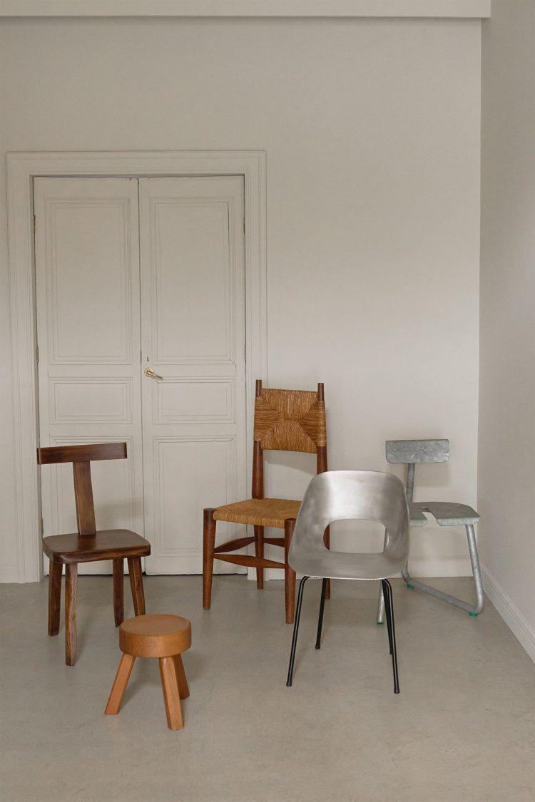 LAITONの椅子も含む(スタジオ併用時に利用可)